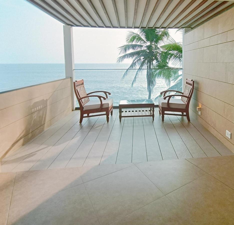 Resort Rockholm At The Light House Kovalam