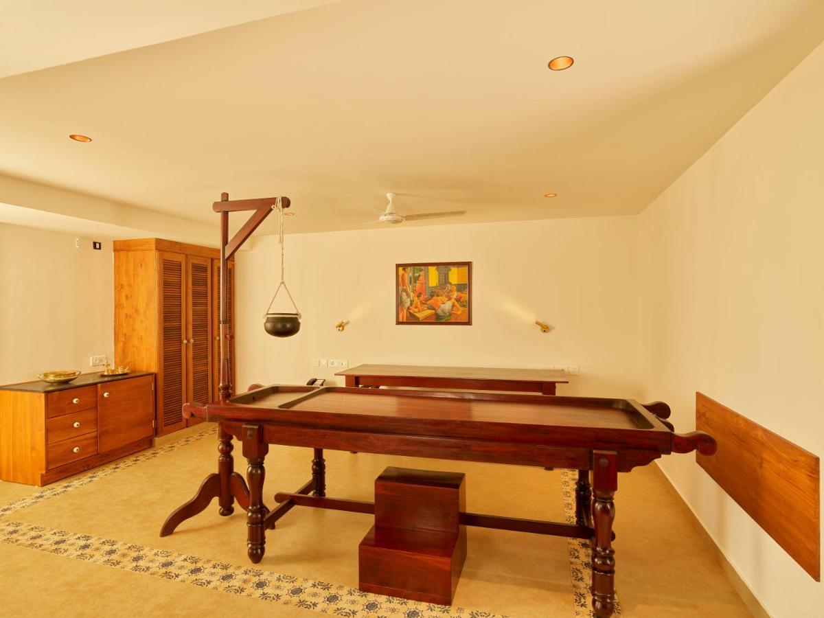 Resort Rockholm At The Light House Kovalam